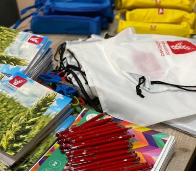 Artykuły szkolne dla uczniów goszczących w szkołach naszej gminy